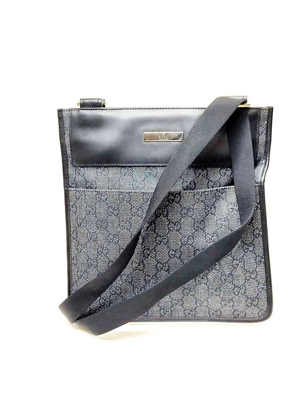 Gucci Shoulder Bag Black Canvas 450-060425